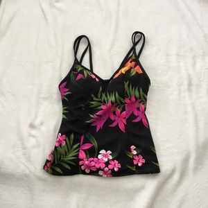 ~BEAUTIFUL FLORAL TANKINI TOP~